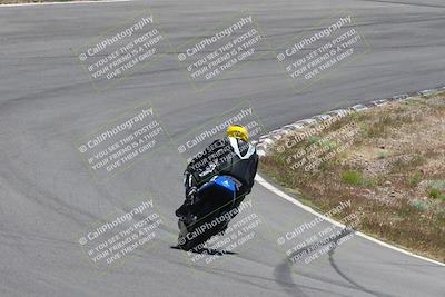 media/Apr-20-2025-AHRMA (Sun) [[393a79c373]]/Race/Group 5/Turn 4b/